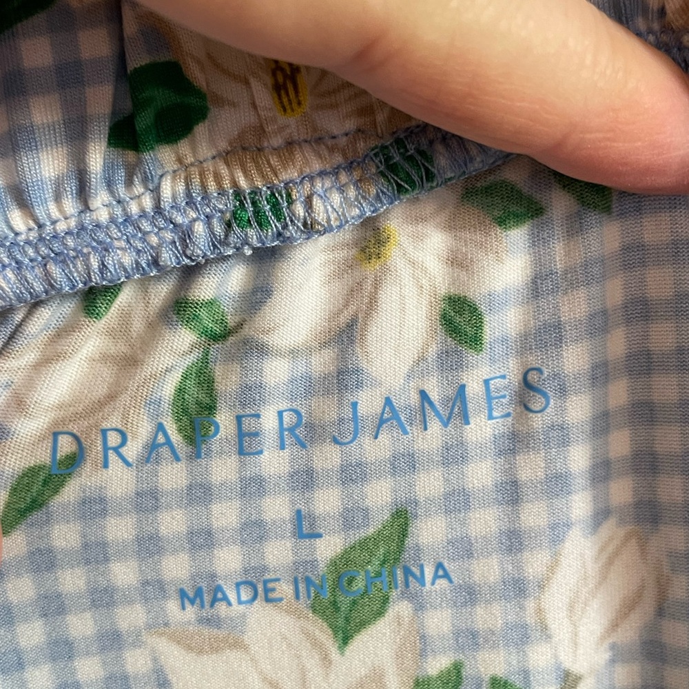 Draper James Gingham and Magnolia baby doll very soft pajama top, size large - Picture 3 of 8